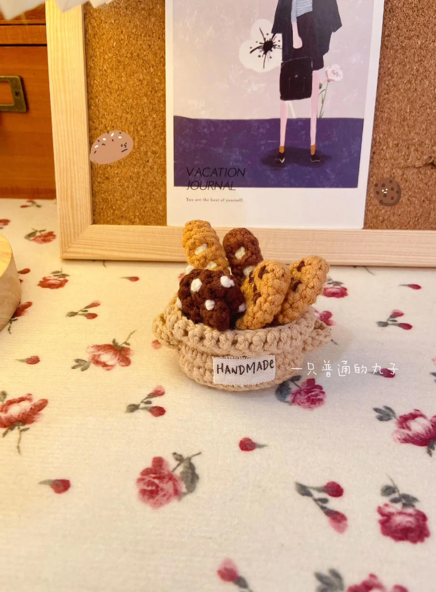 Crochet Mini Bakery Basket: Baguette, Taiyaki, and Pretzel Pattern