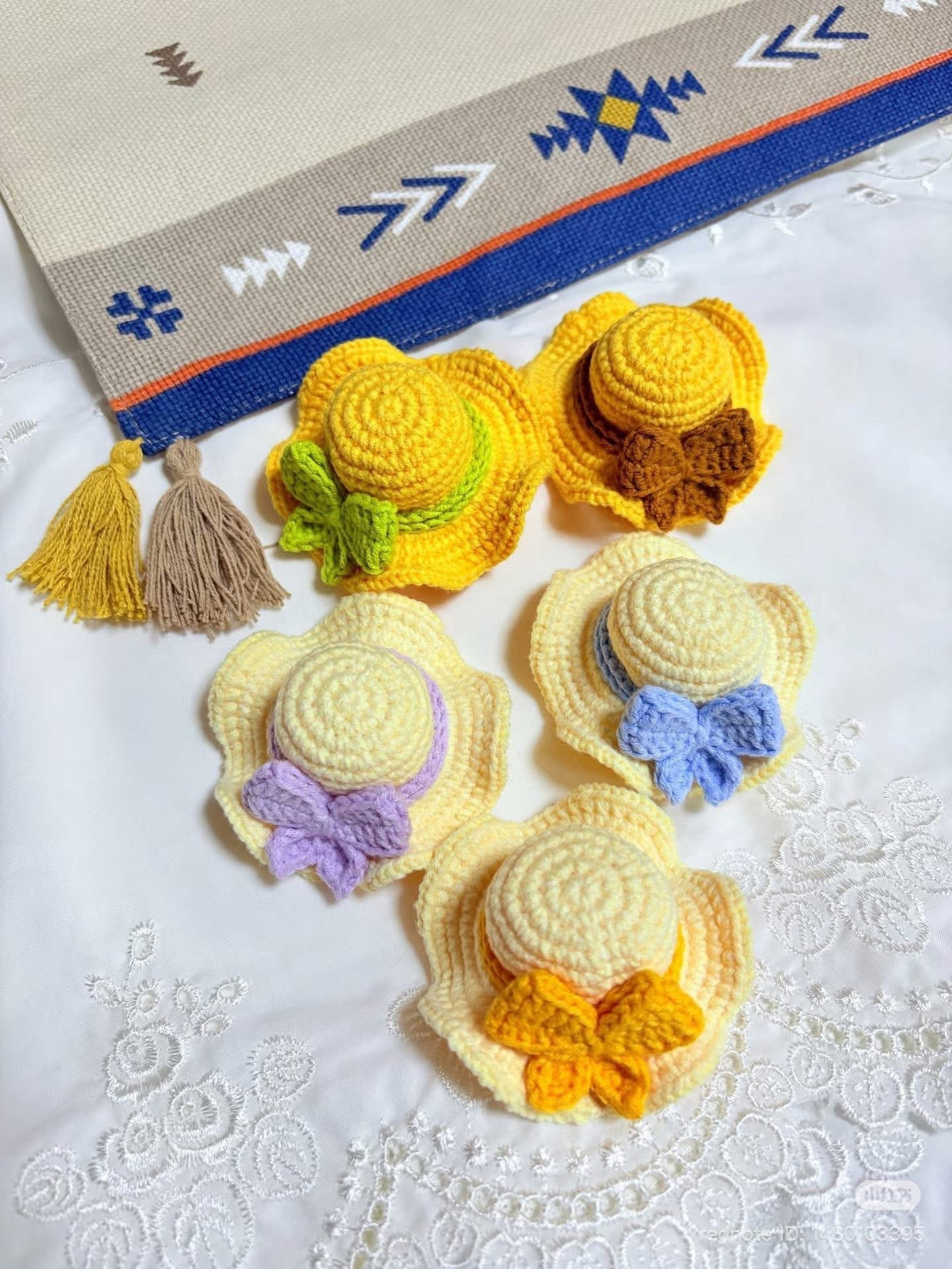 Crochet Mini Hat Pattern with Bow Tutorial