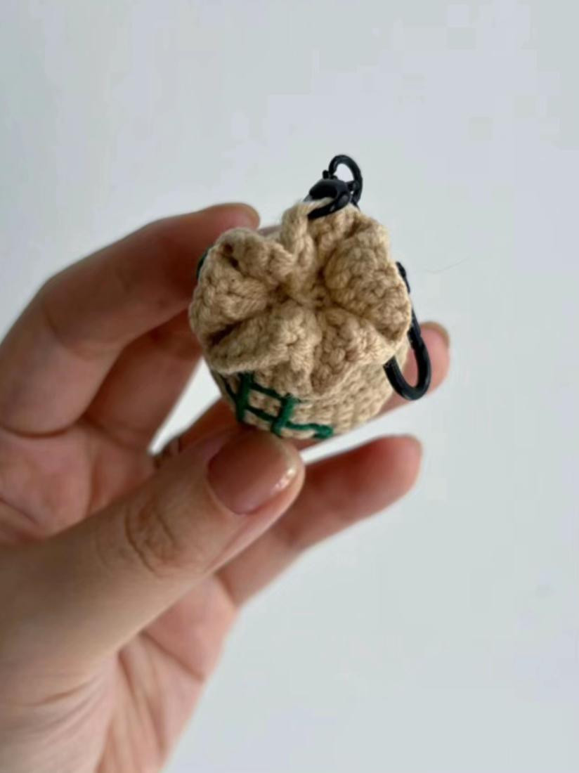 Crochet Mini Money Bag Keychain Pattern Tutorial