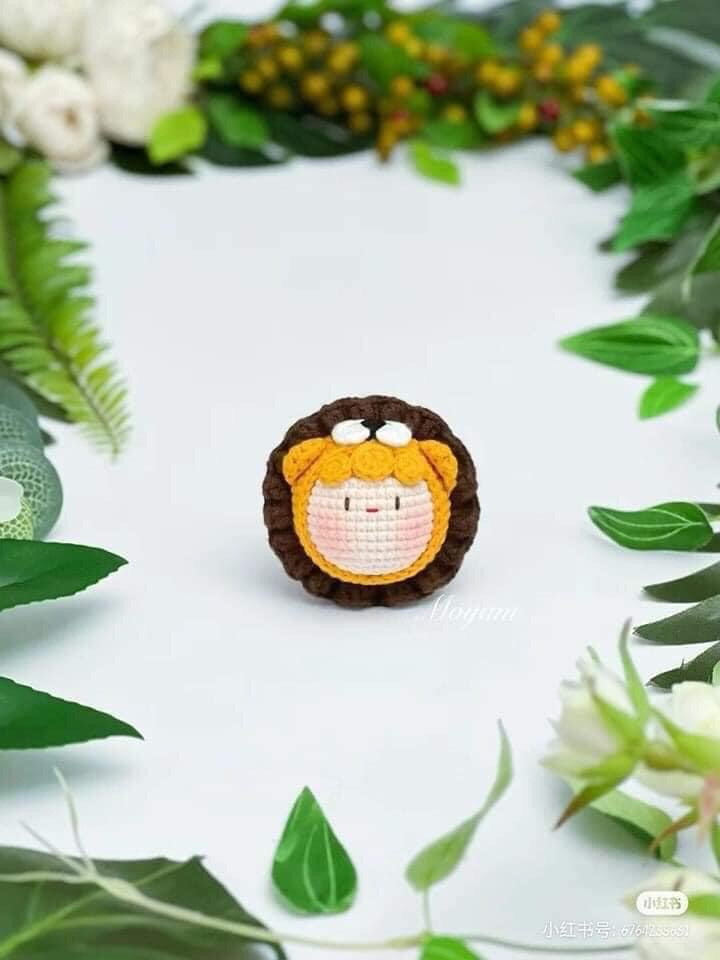 Crochet Mochi Cake Doll with Bear, Pig, and Rabbit Toppers Pattern