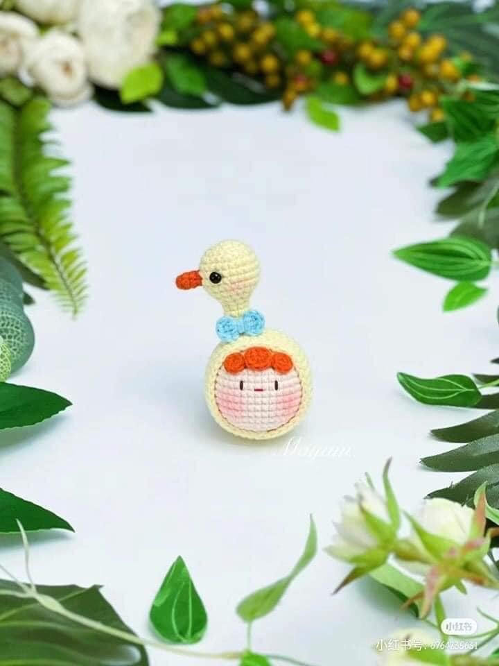 Crochet Mochi Cake Doll with Bear, Pig, and Rabbit Toppers Pattern