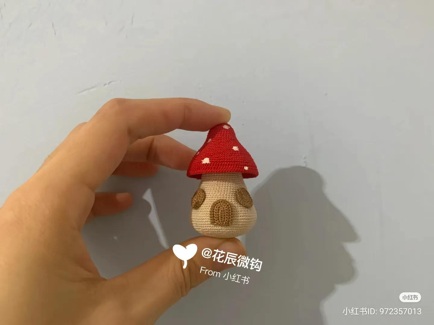 Crochet Mushroom Amigurumi Pattern Chart with Instructions