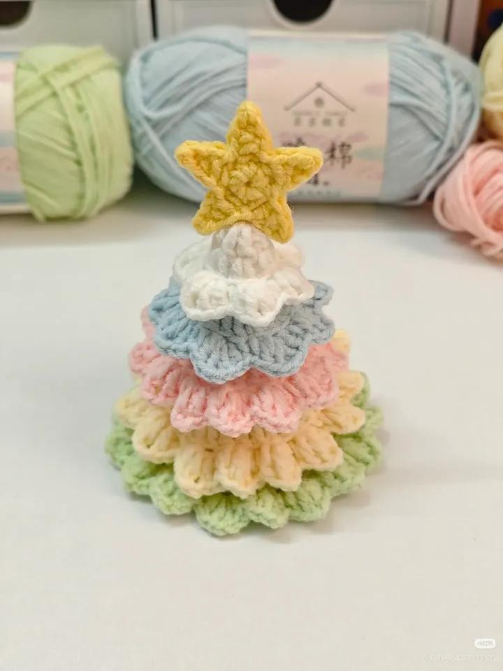 Crochet Pastel Christmas Tree Pattern and Tutorial Chart