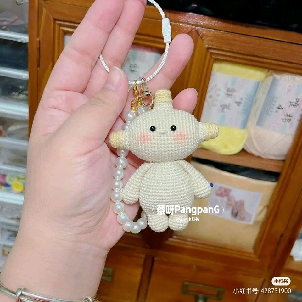 Crochet Pattern Chart for Cute Unicorn Amigurumi Keychain