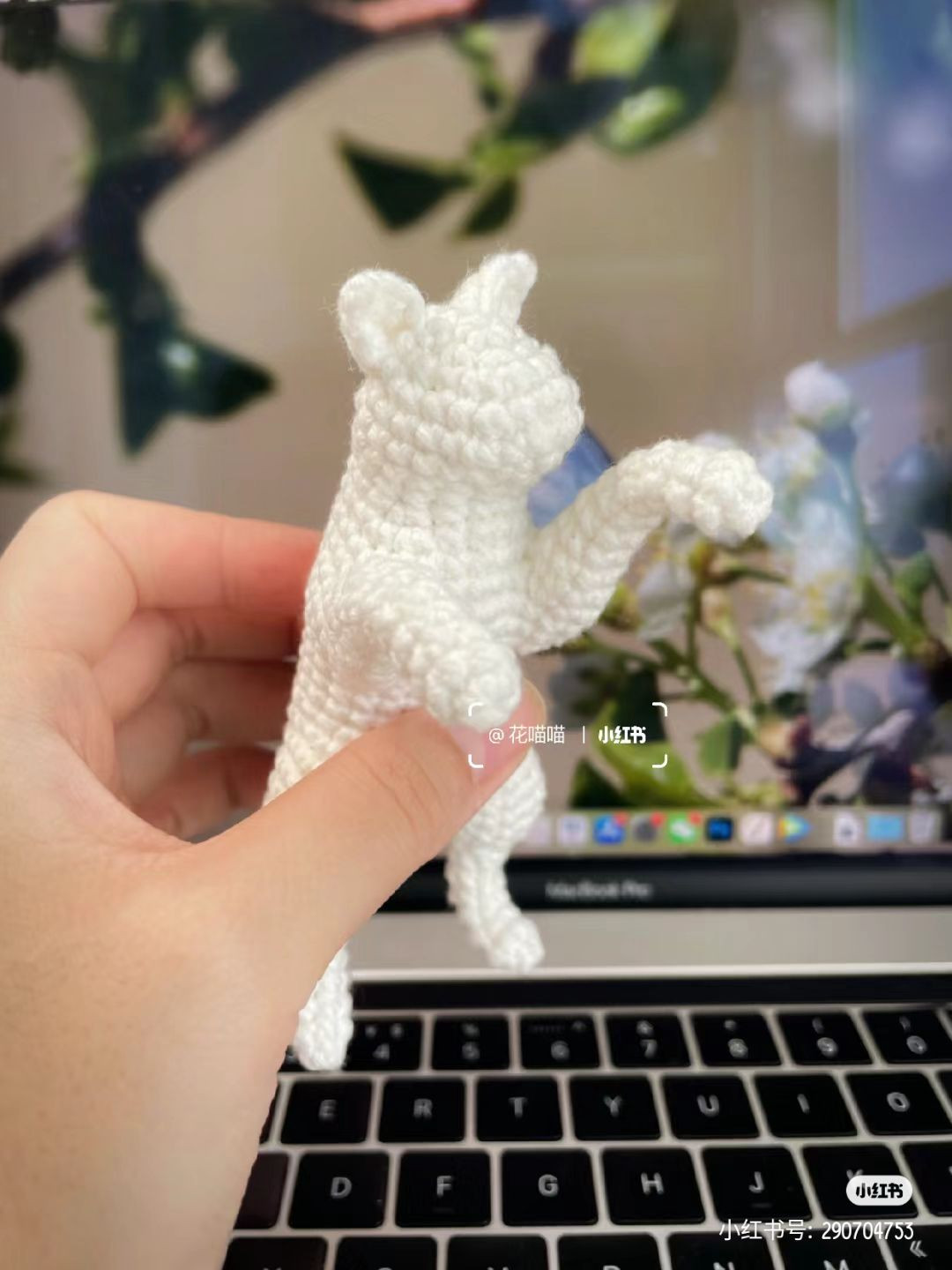 Crochet Pattern: Cute Cat Catching Butterfly Amigurumi