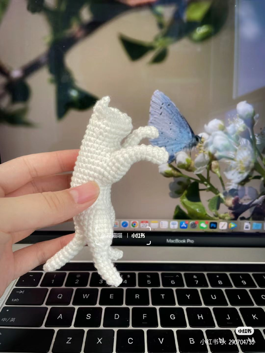 Crochet Pattern: Cute Cat Catching Butterfly Amigurumi