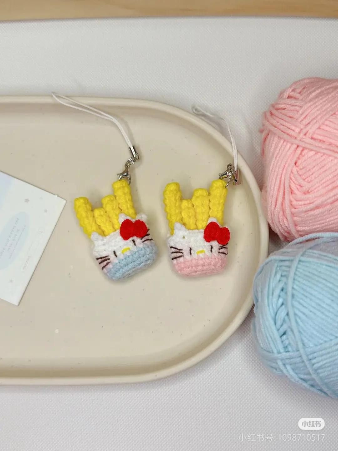Crochet Pattern: Cute Hello Kitty French Fries Keychain