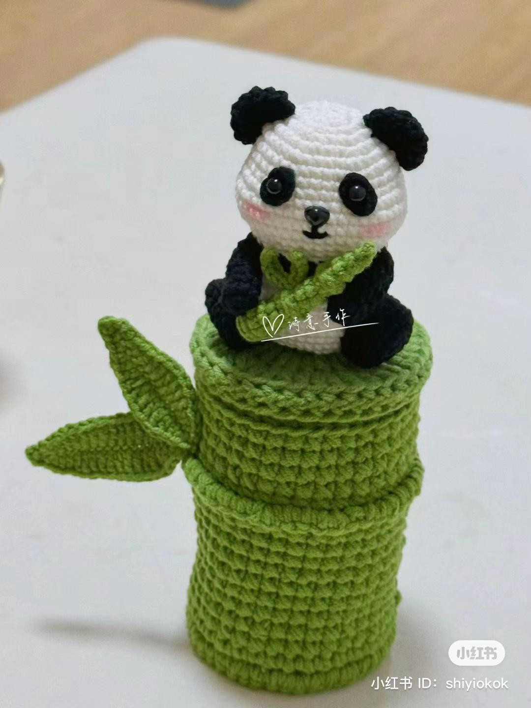 Crochet Pattern: Cute Panda and Bamboo Pen Holder Chart
