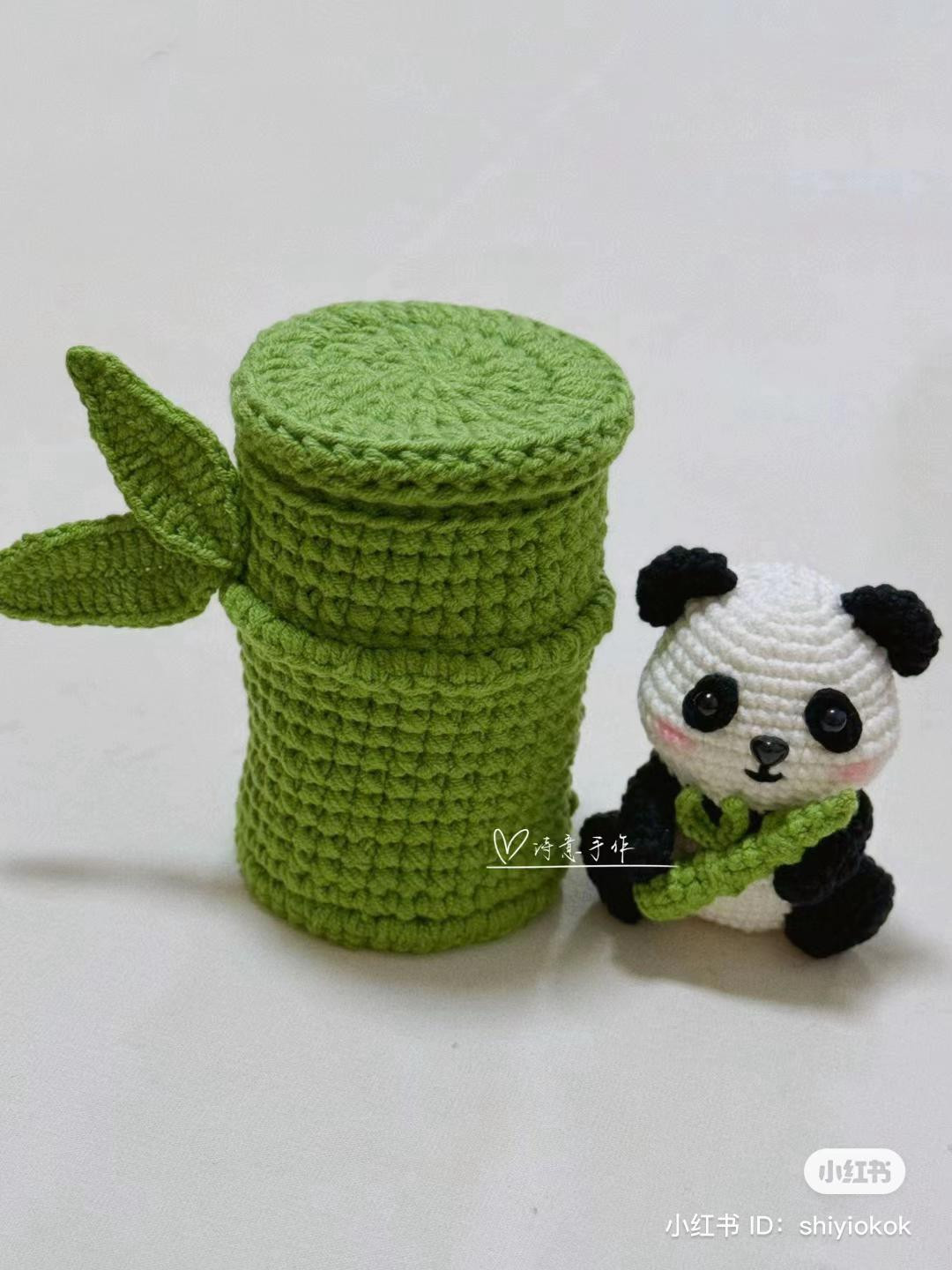 Crochet Pattern: Cute Panda and Bamboo Pen Holder Chart