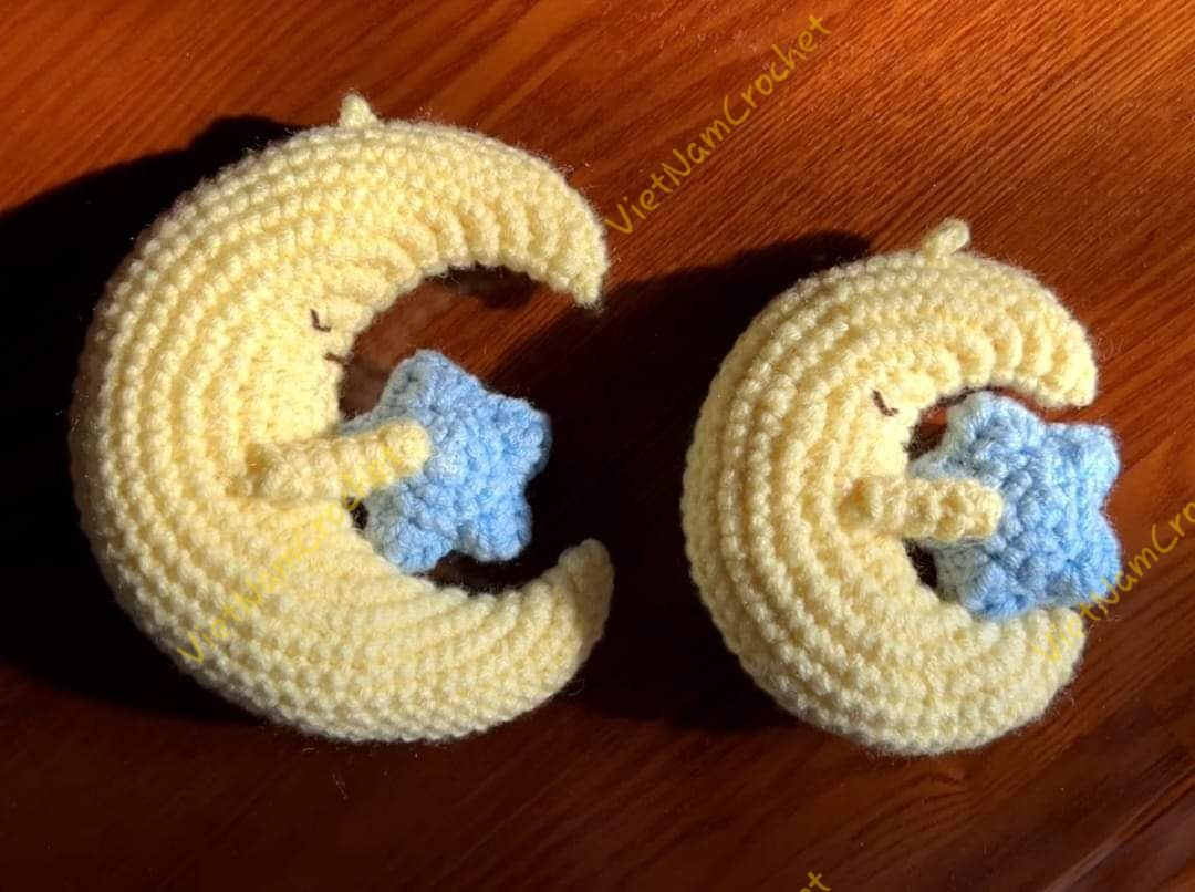 Crochet Pattern: Cute Sleeping Moon and Star Amigurumi