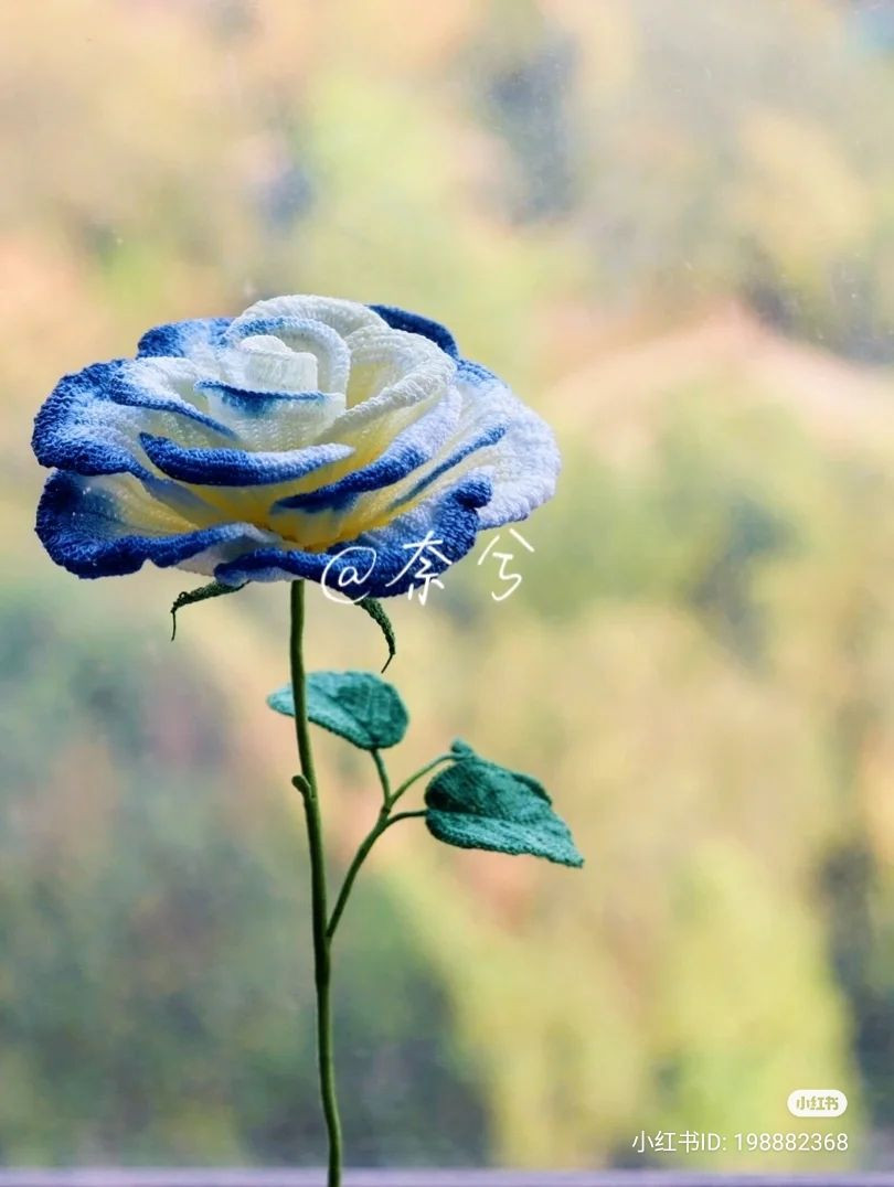 Crochet Pattern for Blue and White Rose Petals