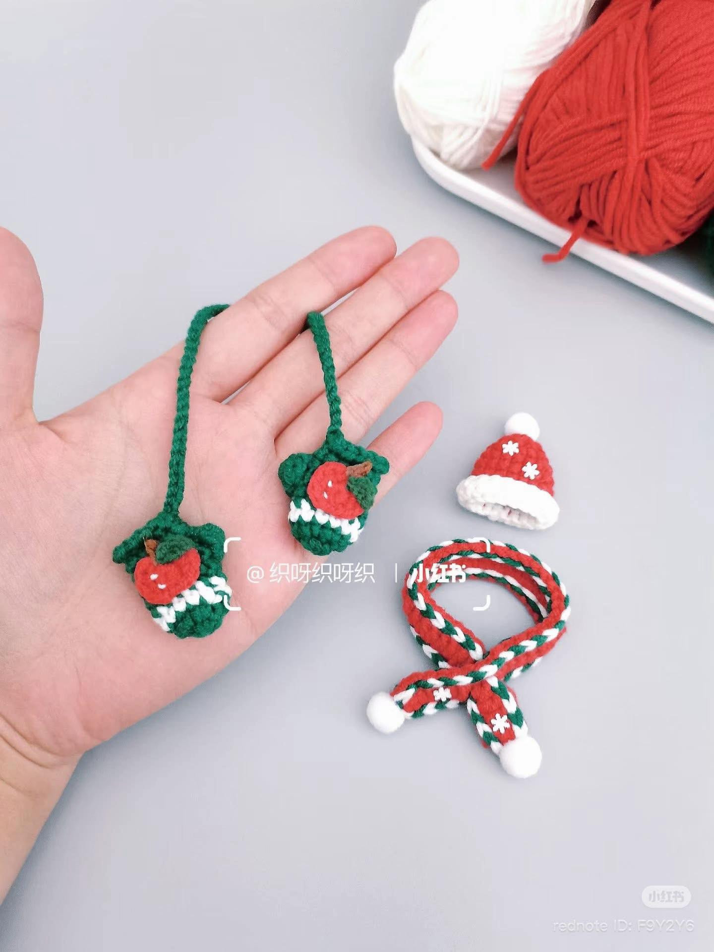 Crochet Pattern for Christmas Tree and Stocking Ornaments