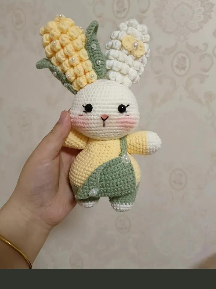 Crochet Pattern for Corn Flower Bunny with Yellow and Green Ears