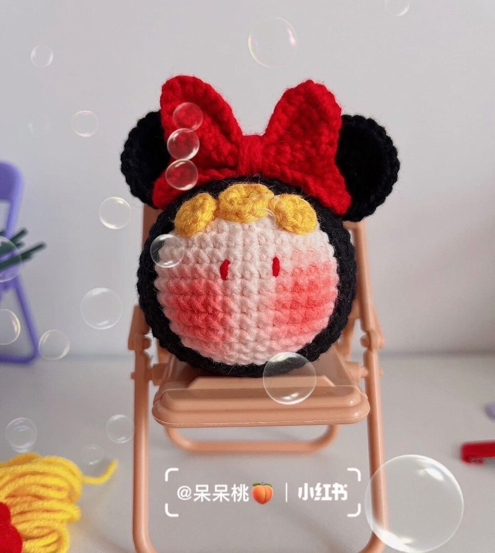 Crochet Pattern for Creamy Little Strawberry and Minnie Mouse Amigurumi Dolls