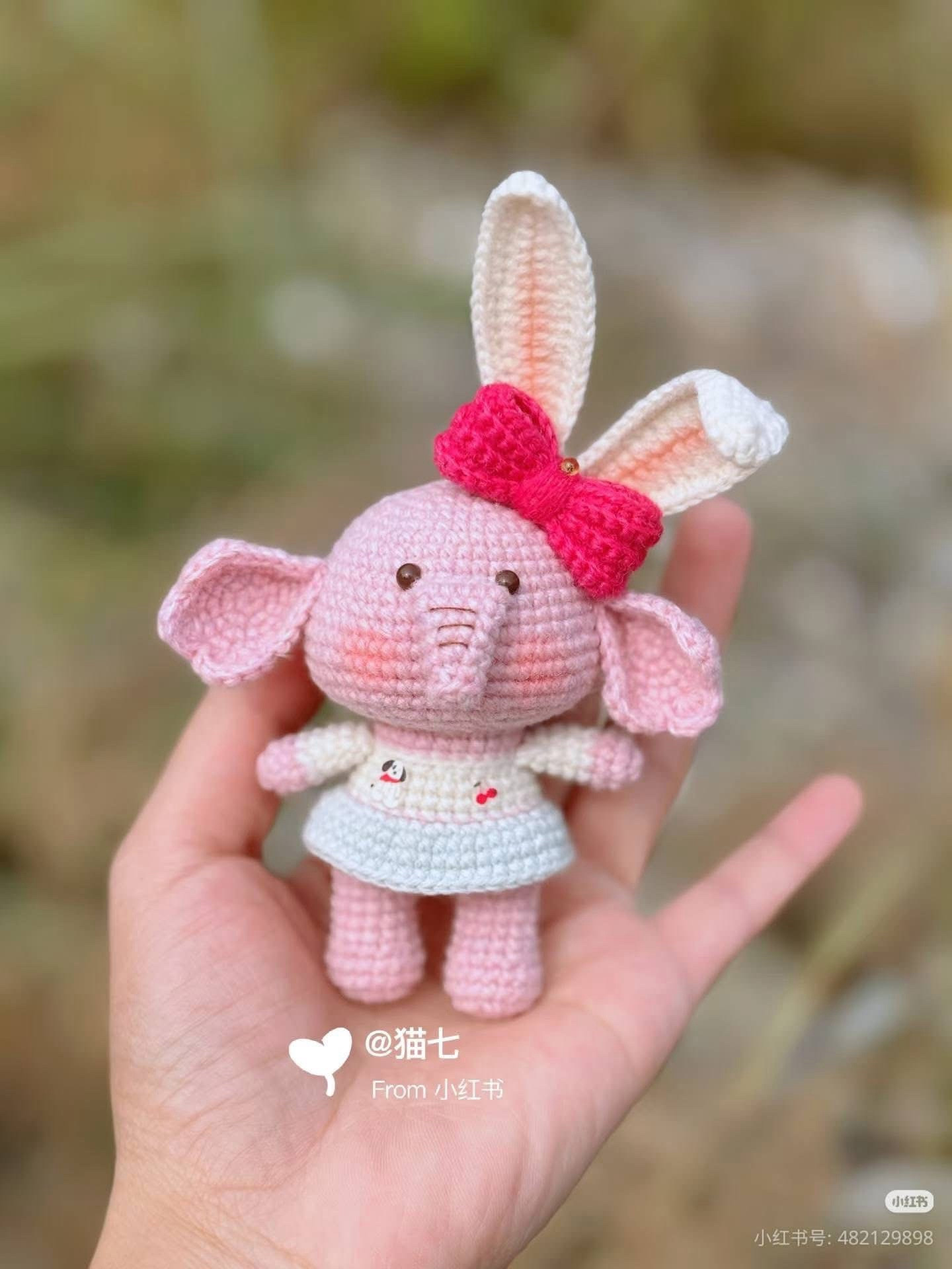 Crochet pattern for cute bunny-eared elephant dolls
