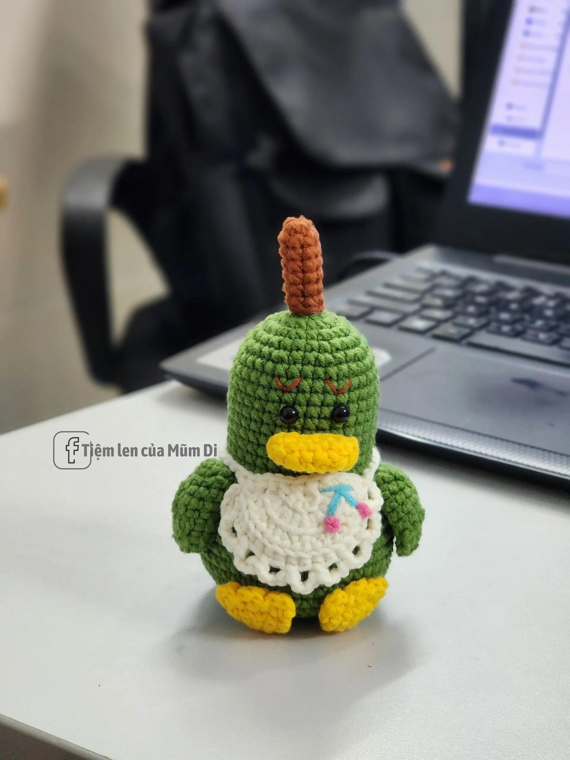 Crochet Pattern for Cute Green Duck Pear Amigurumi with Bib