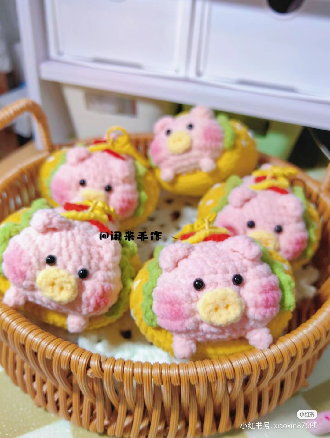 Crochet Pattern for Cute Hot Dog Pig Amigurumi Doll