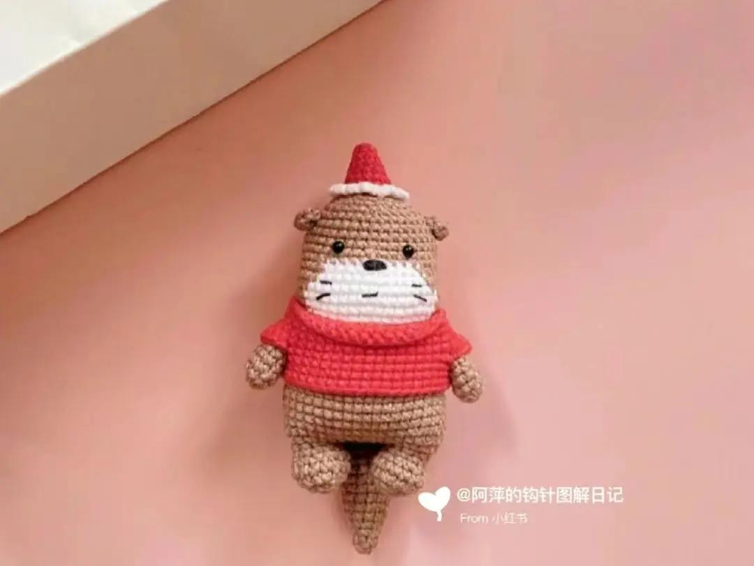 Crochet Pattern for Cute Little Otter Amigurumi with Red Sweater and Santa Hat