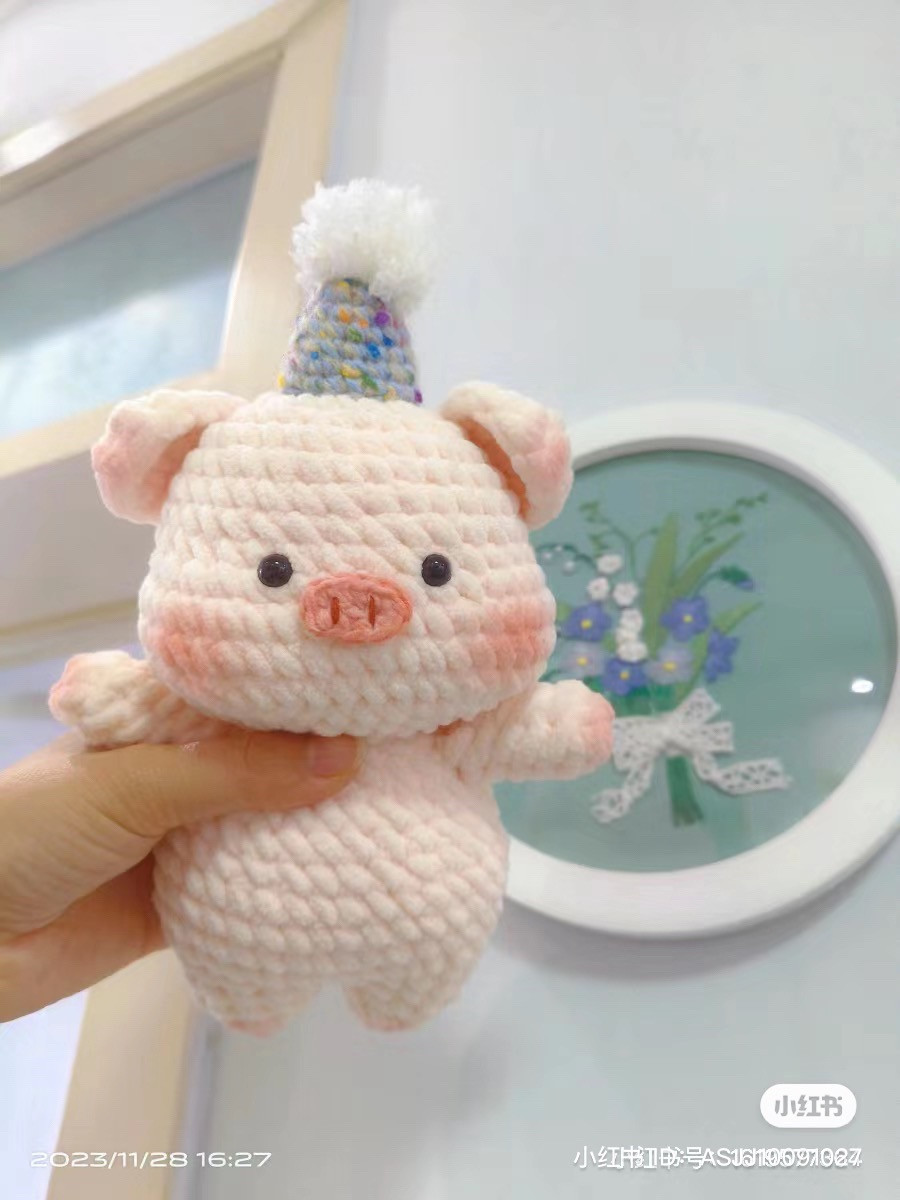 Crochet Pattern for Cute Pig Holding Bubble Tea Doll