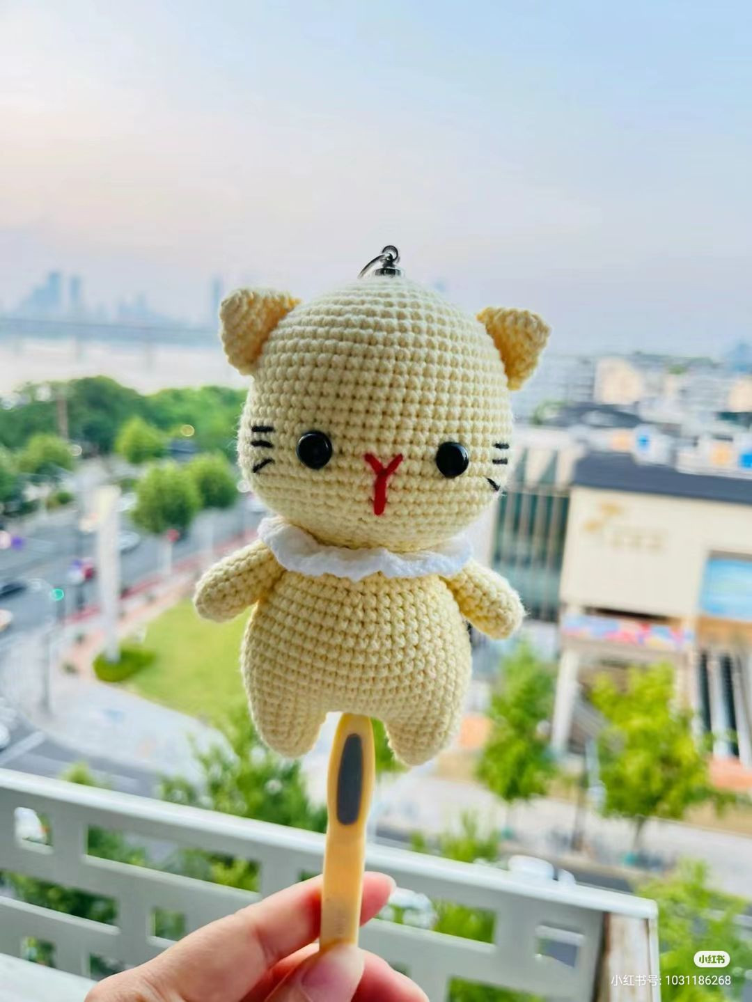 Crochet Pattern for Cute Yellow Cat Amigurumi with White Collar
