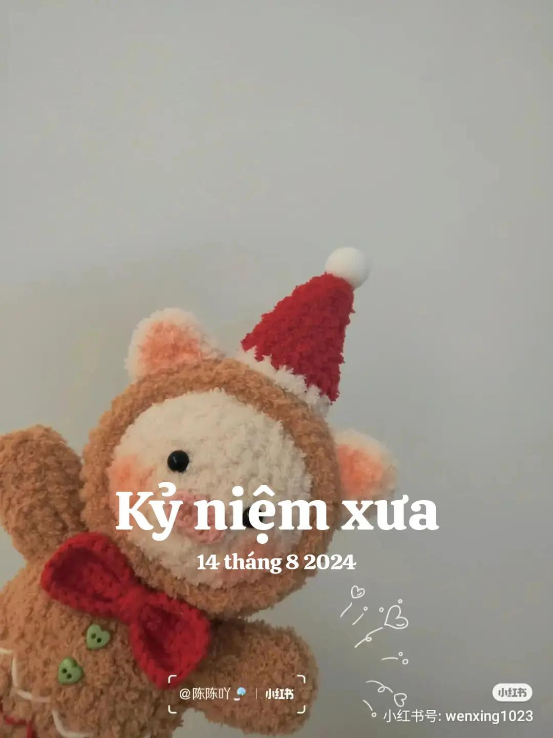 Crochet Pattern for Gingerbread Pig Amigurumi with Christmas Hat