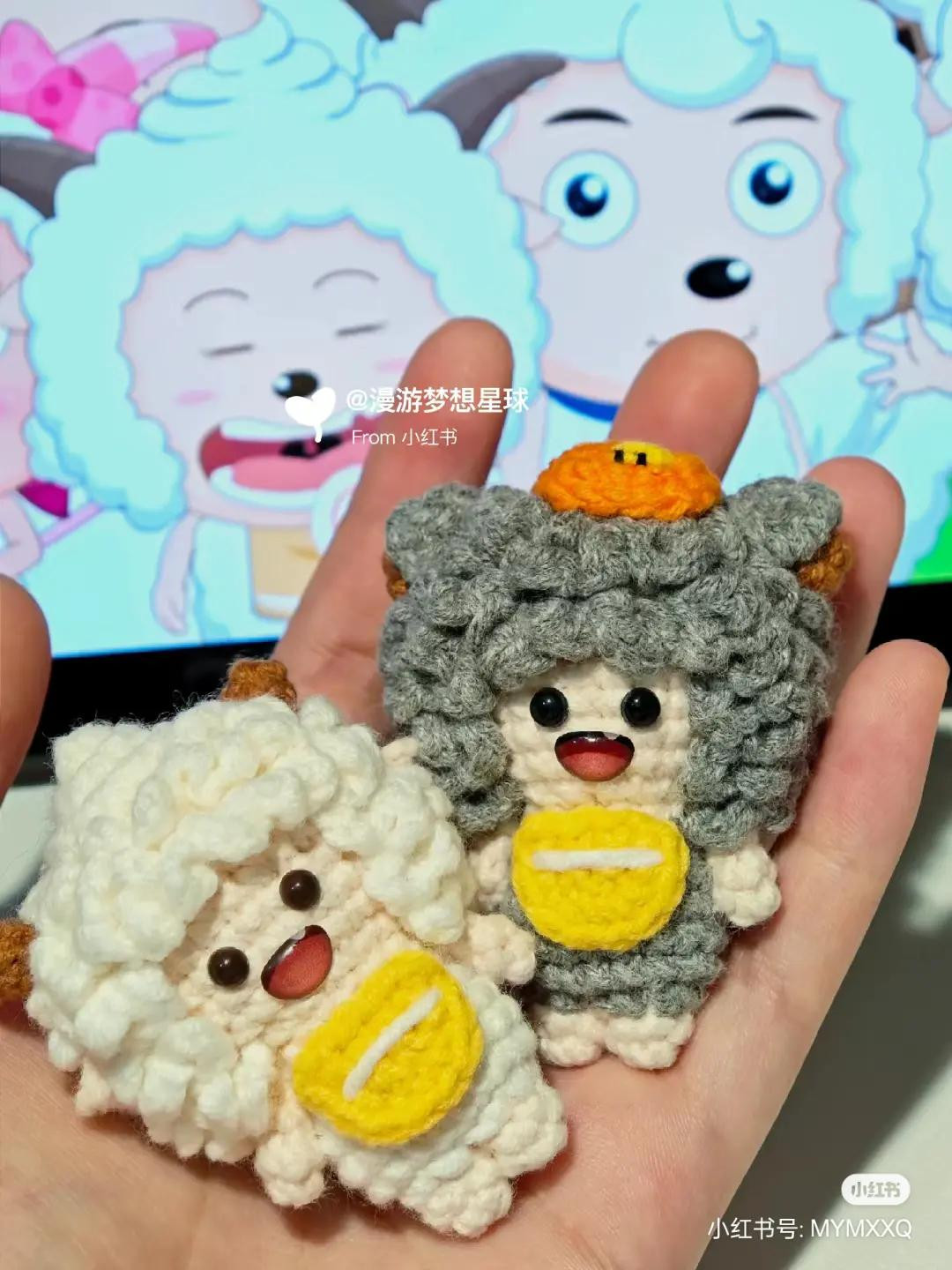 Crochet Pattern for Lazy Sheep and Wolf Sheep Dolls from Pleasant Goat