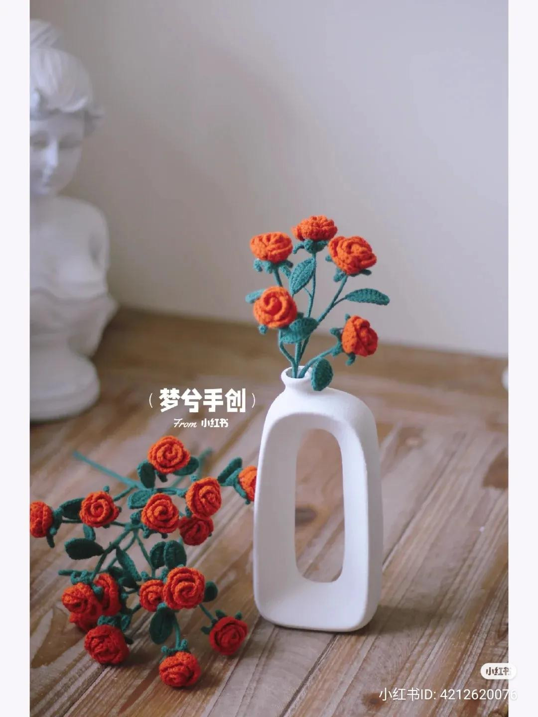 Crochet Pattern for Multi-Headed Roses and Leaves