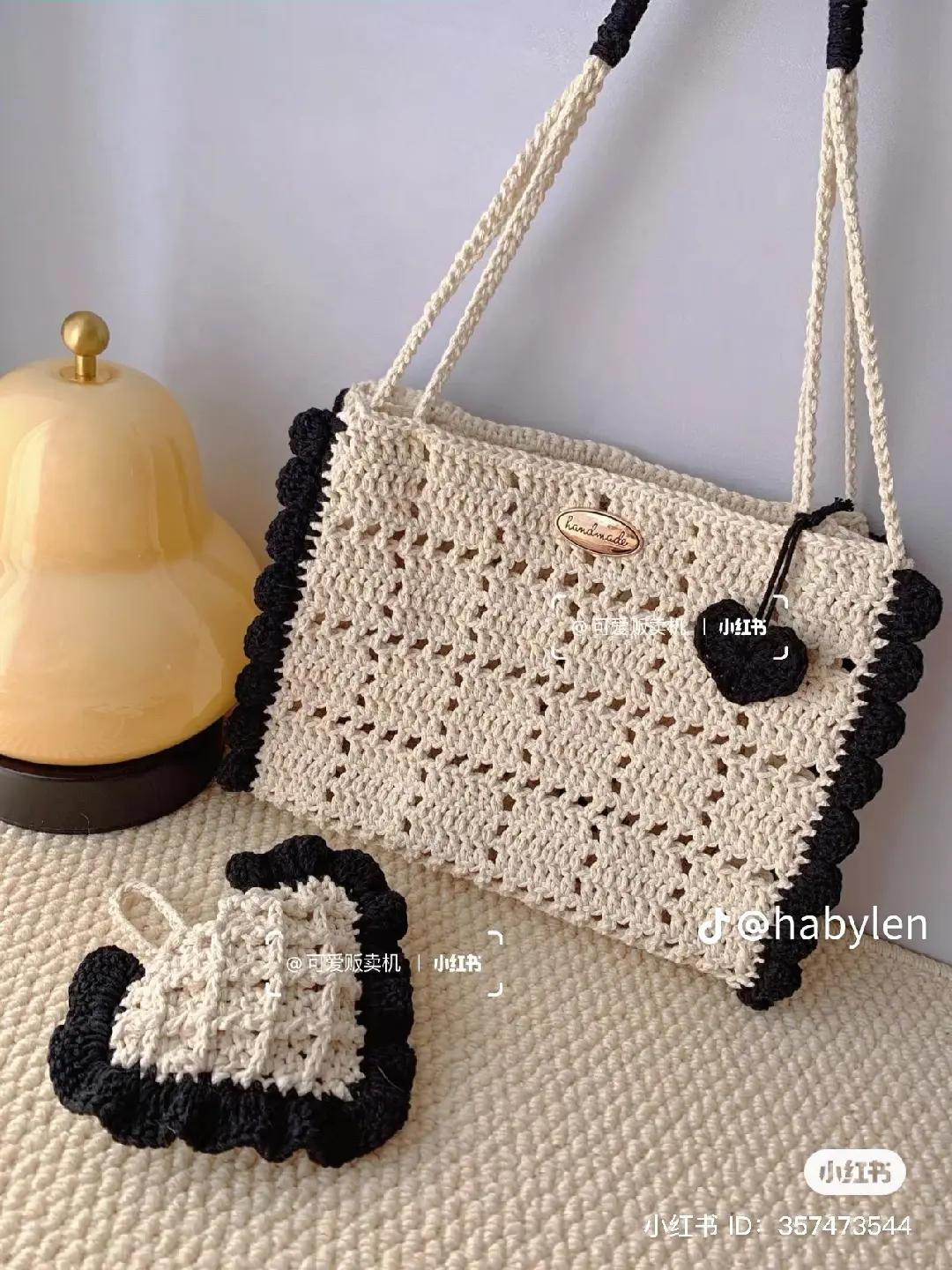 Crochet Pattern for Vintage Tote Bag with Black Ruffle Edging and Heart Charm