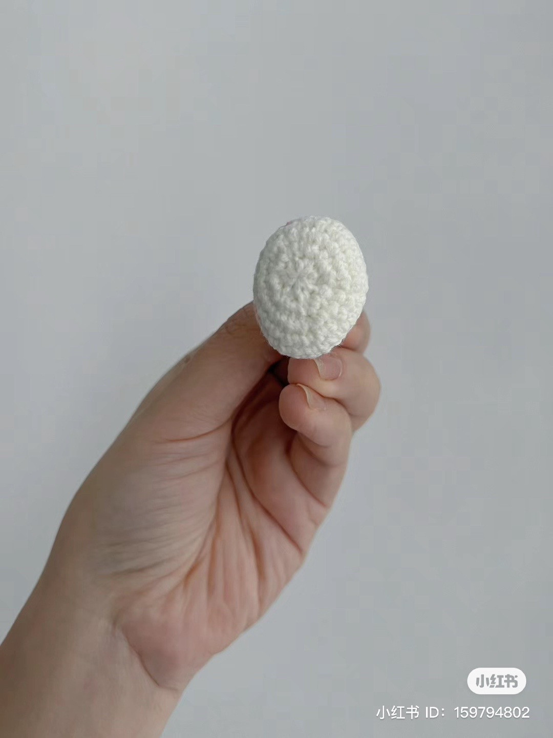 Crochet Pattern for White Cat in the Rain Character Head