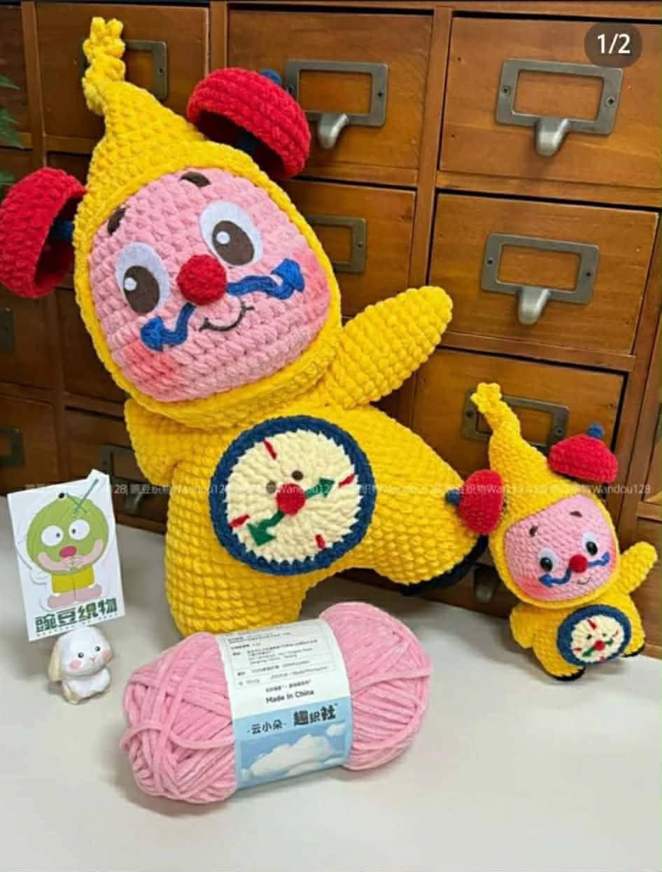 Crochet Pattern for Yellow Banana Clock Doll