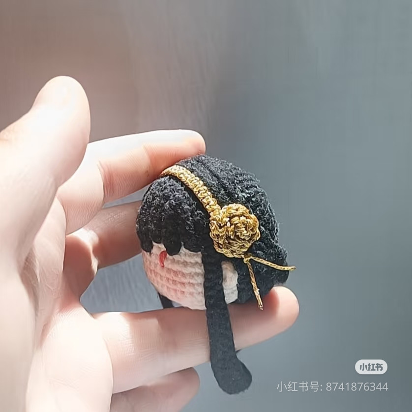 Crochet Pattern for Yor Forger Doll Head with Bangs and Braids