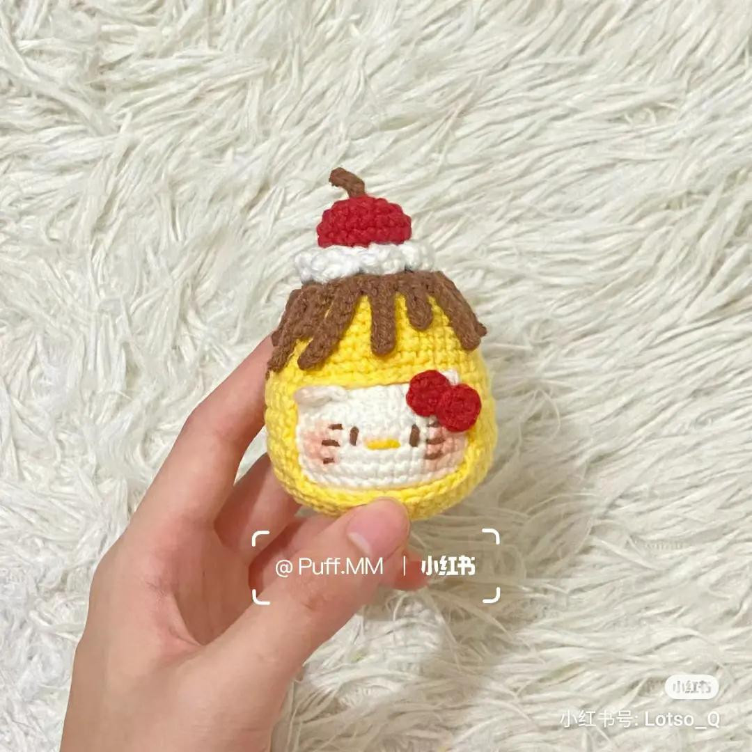 Crochet Pattern: Hello Kitty Pudding Amigurumi with Detailed Instructions