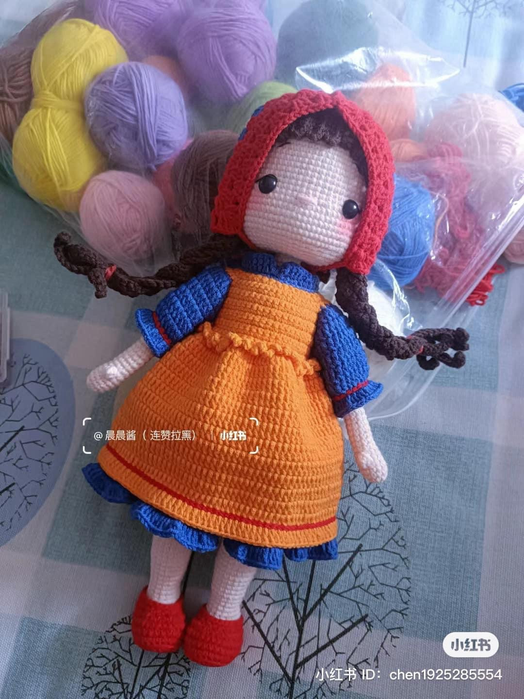 Crochet Pattern: Little Red Riding Hood Doll Chart