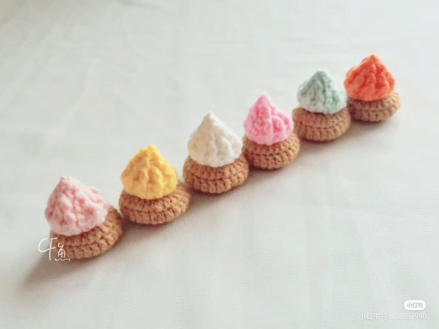 Crochet Pattern: Mini Icing Cookies with Colorful Frosting