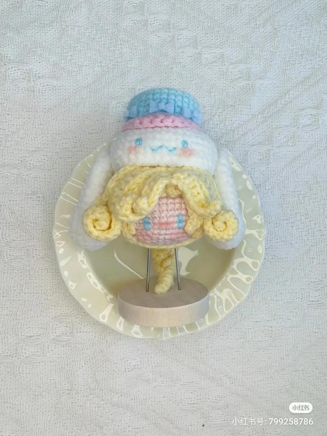 Crochet Pattern Tutorial for Cinnamoroll Josie Dango Amigurumi Doll with Yellow Hair and Pastel Hat