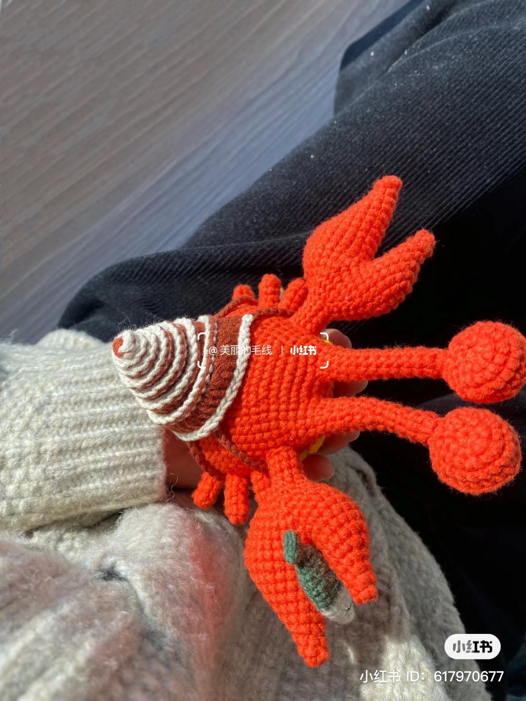 Crochet Pattern Tutorial for Cute Orange Crab Amigurumi