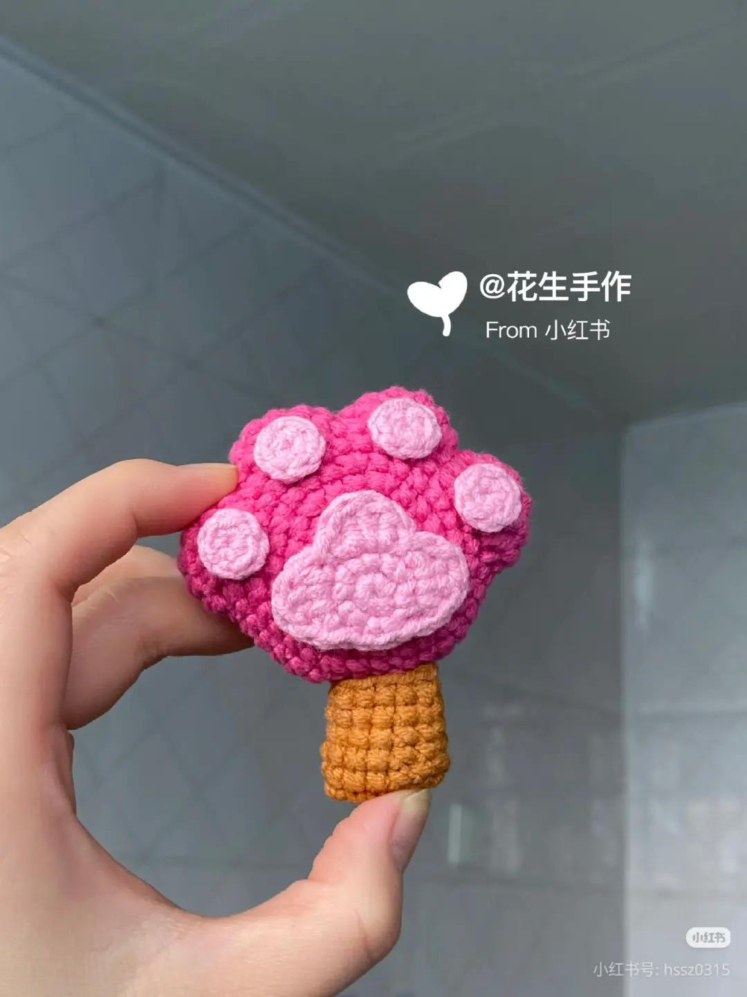 Crochet Paw Popsicle Pattern Tutorial