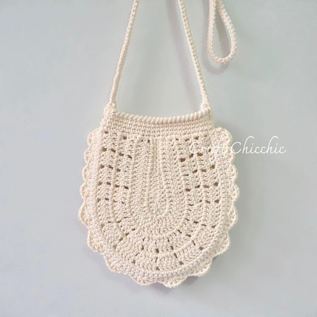 Crochet Phone Bag Pattern - Scallop Edge Design