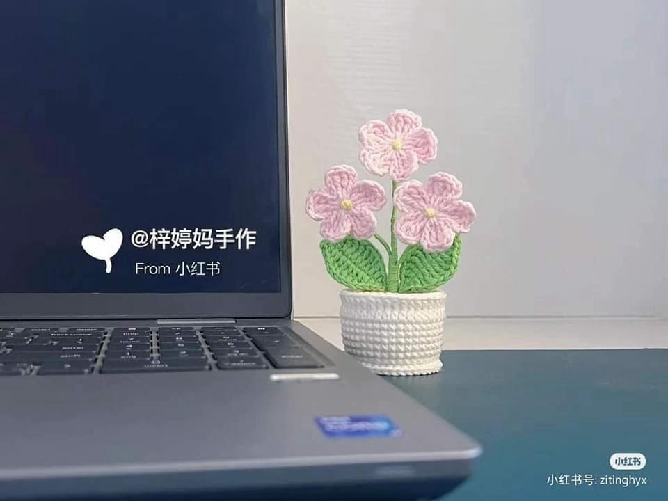 Crochet Pink Flower Pot Pattern Tutorial