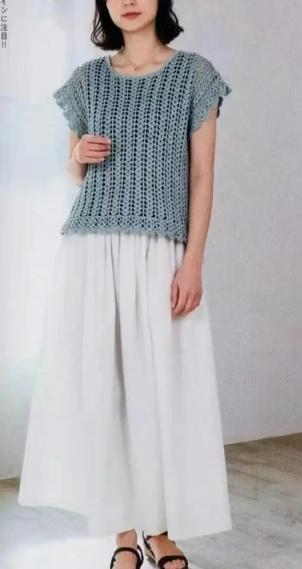 Crochet Poncho Cardigan Pattern: Detailed Chart and Instructions for Yellow Fuga Yarn