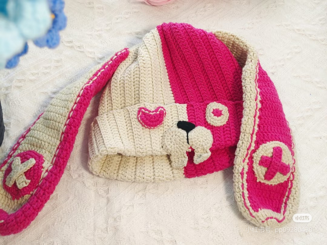 Crochet Rabbit Ears Hat Chart - Rose Red and Beige
