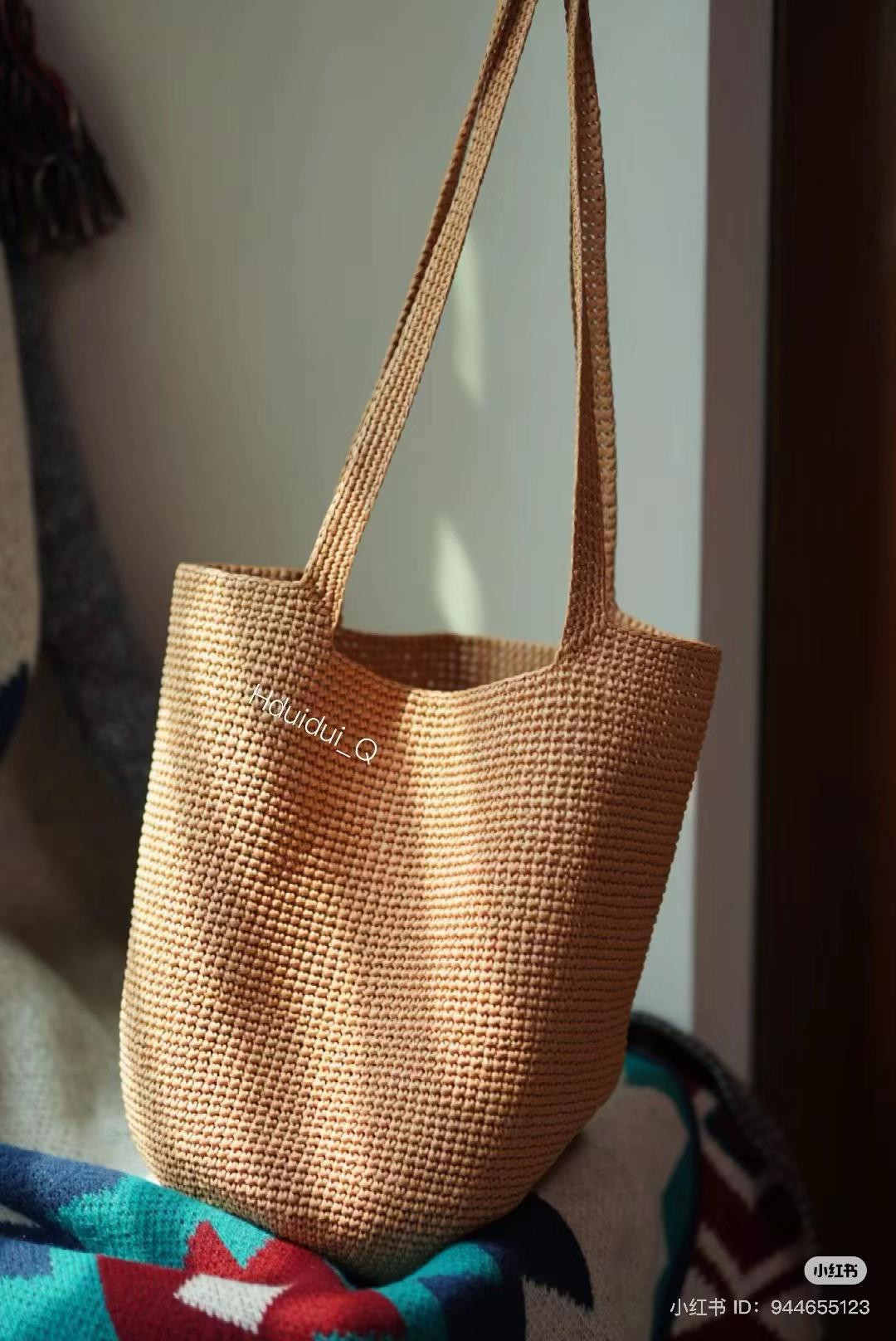 Crochet Raffia Tote Bag Pattern and Tutorial Chart