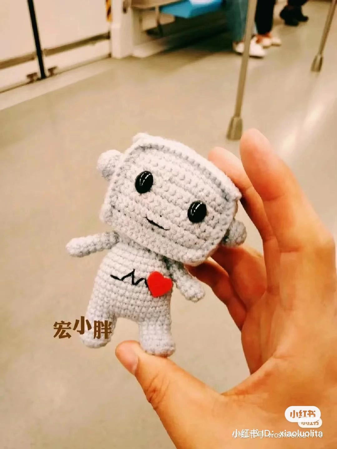 Crochet Rainbow Llama Amigurumi Pattern Tutorial