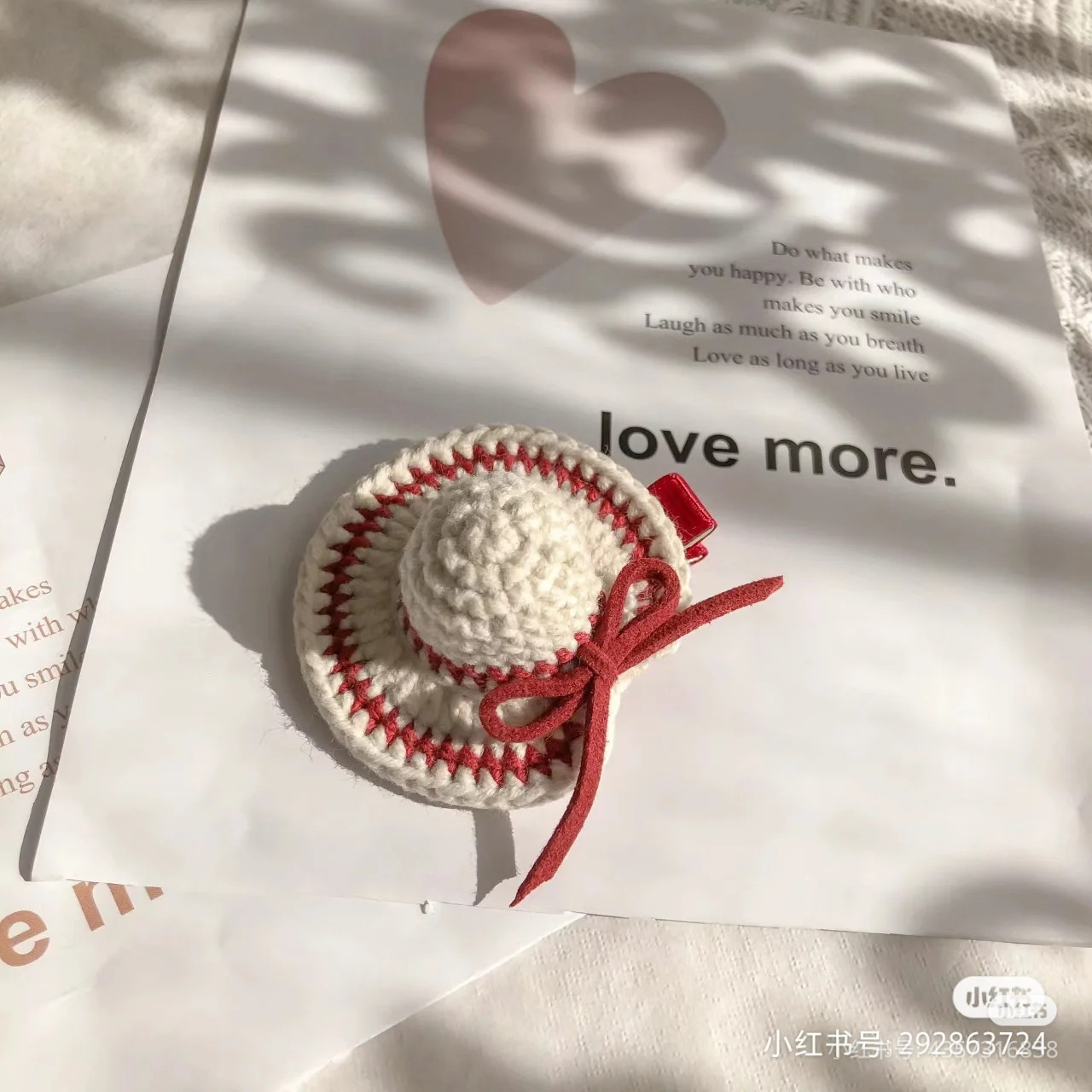 Crochet Red and White Flower Hair Clips Pattern Tutorial