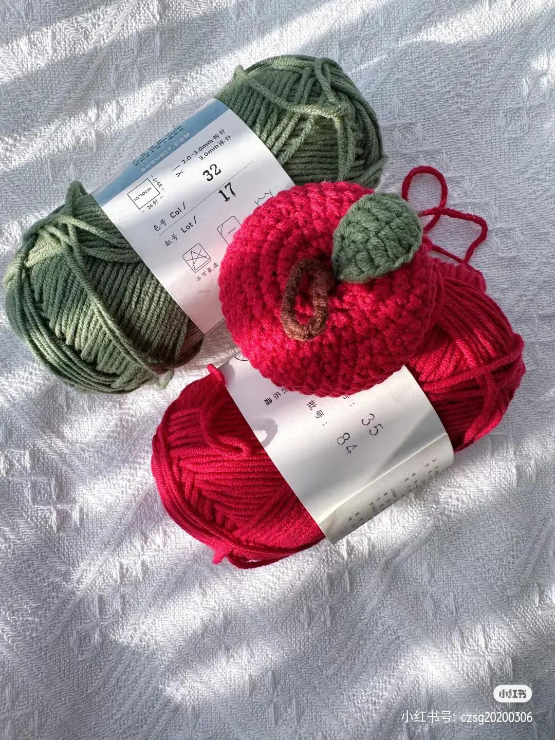 Crochet Red Apple Amigurumi Pattern Chart