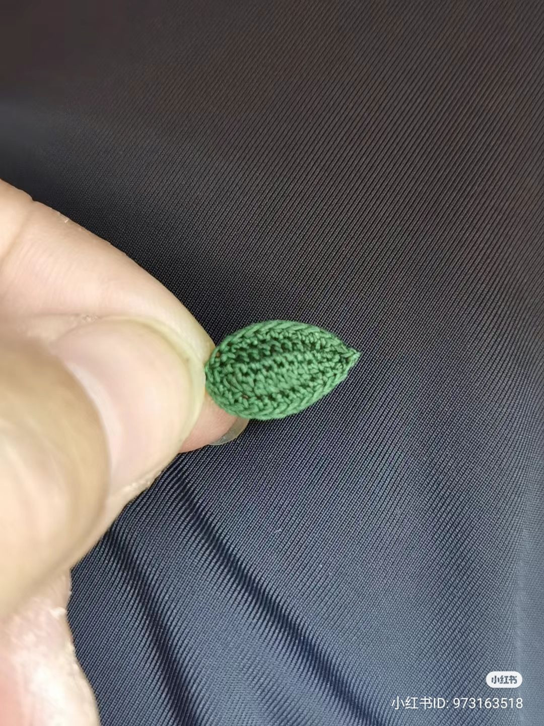 Crochet Rose Leaf Flat Chart Pattern