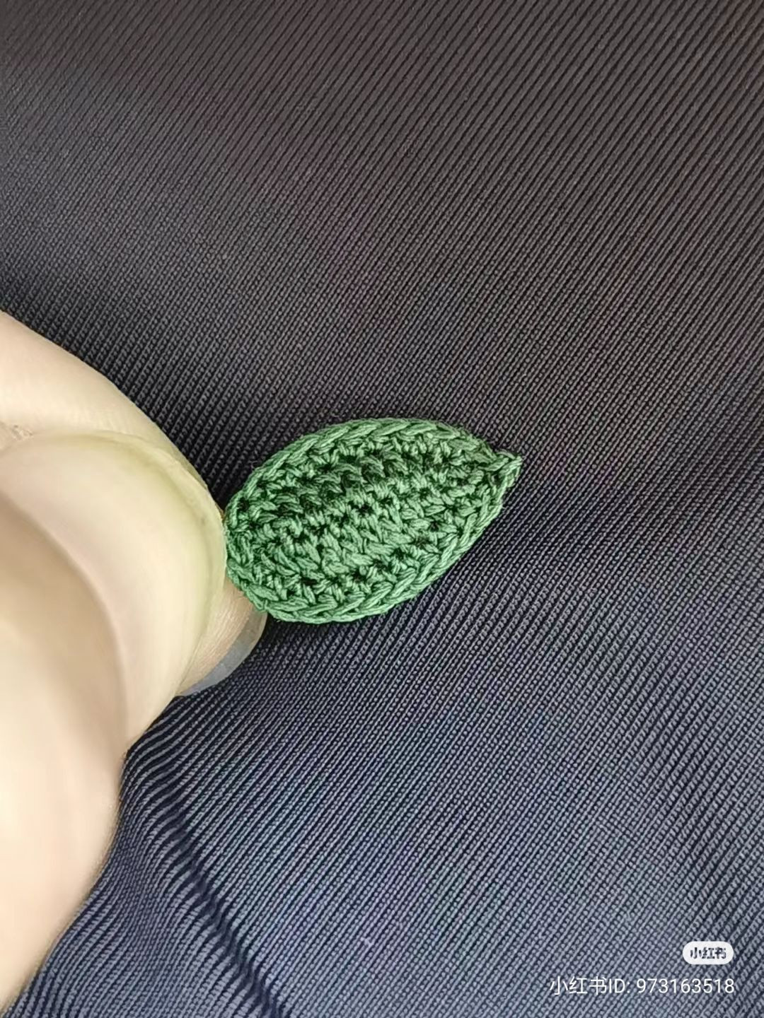 Crochet Rose Leaf Flat Chart Pattern