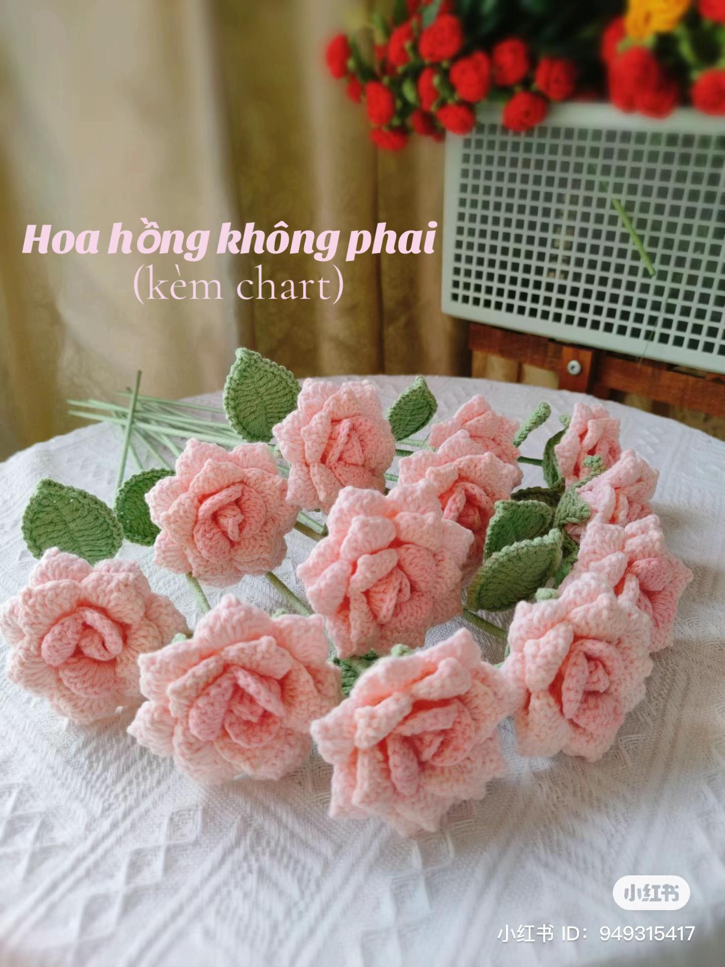 Crochet Rose Pattern: Pink Petals and Green Leaves Chart