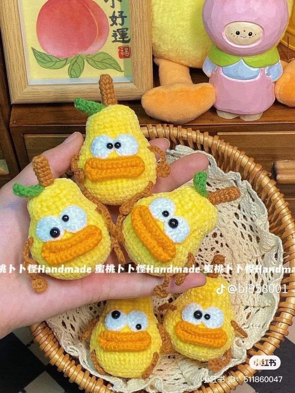 Crochet Sandwich Bear and Pear Doll Amigurumi Patterns