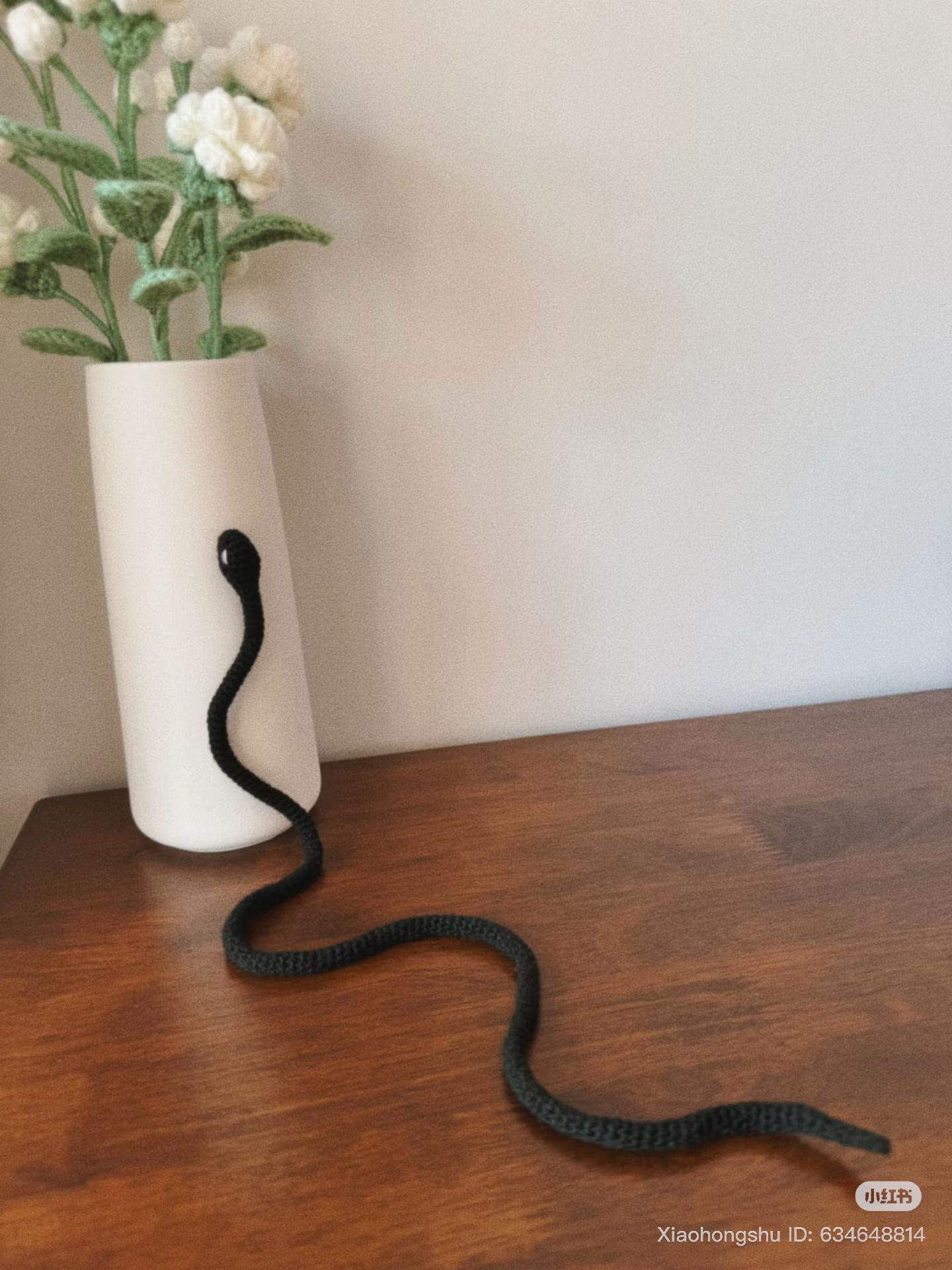 Crochet Snake Amigurumi Pattern with Free Chart